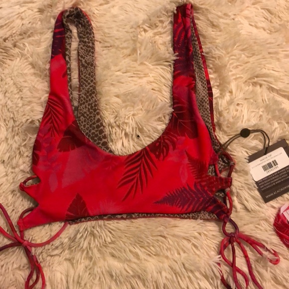 acacia swimwear Other - Acacia Hunter top - psychedelic leaf